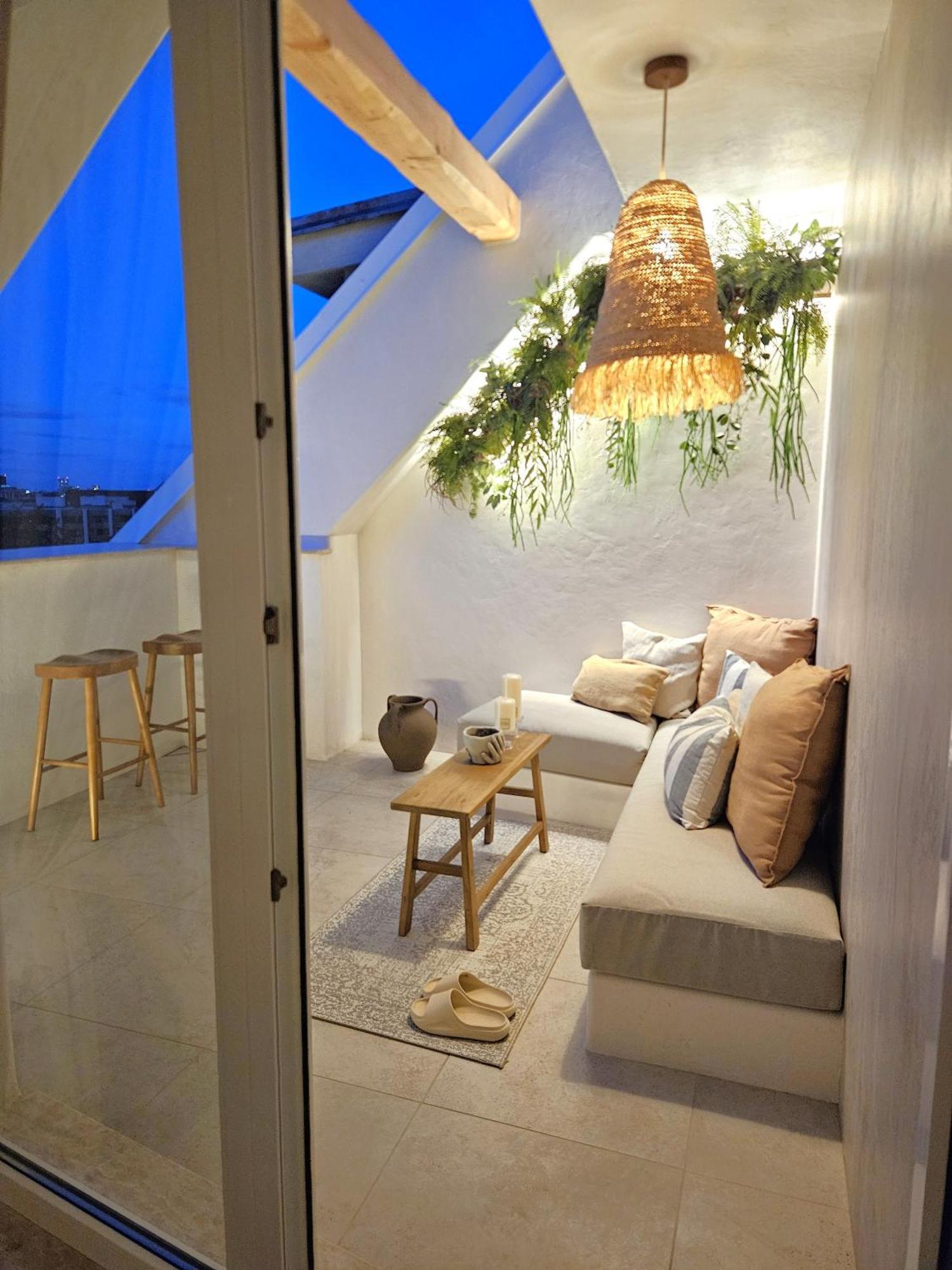 New Design Top-Class Suite Next To The Castle-Free Parking-Terrace ブラチスラヴァ エクステリア 写真