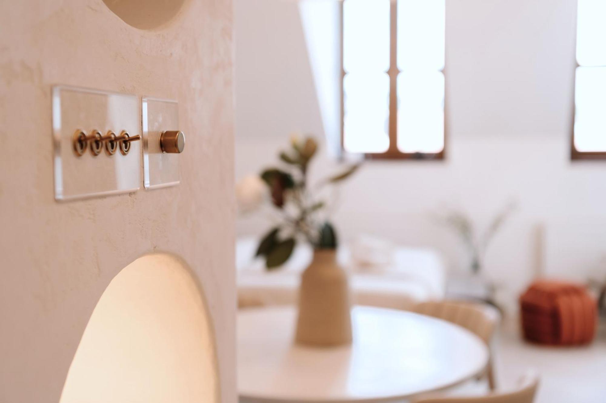 New Design Top-Class Suite Next To The Castle-Free Parking-Terrace ブラチスラヴァ エクステリア 写真